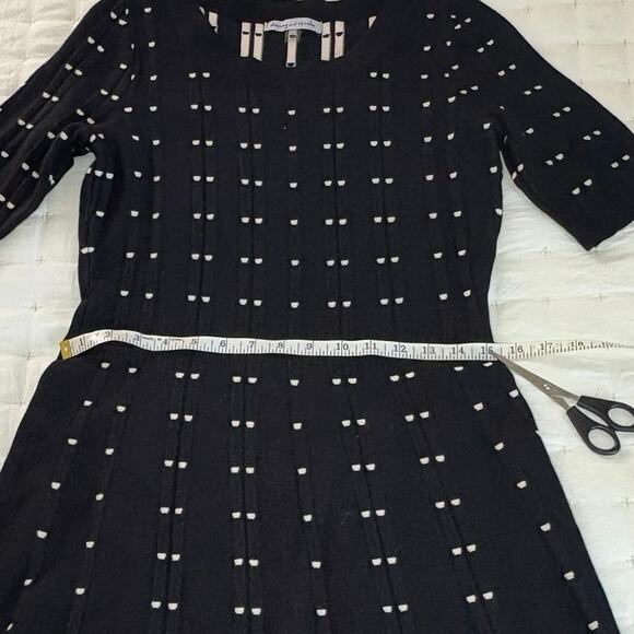 Danny & Nicole Short Sleeve Fit & Flair Knit Dress Women's L | Black & White - Picture 11 of 14